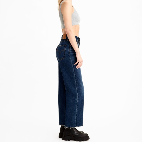 Levi’s Ribcage Straight Ankle Women’s Jeans with Raw Hem Size 31 - Picture 15 of 16